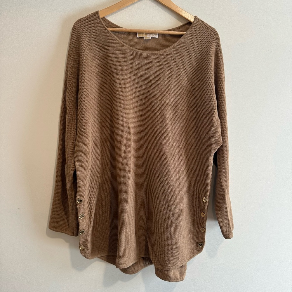 Michael Kors Sweater Size 1X Brown Tunic Length 3/4 Sleeve Button Accents